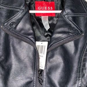 Brand new “NEVER WORN” leather youth girl size (10)